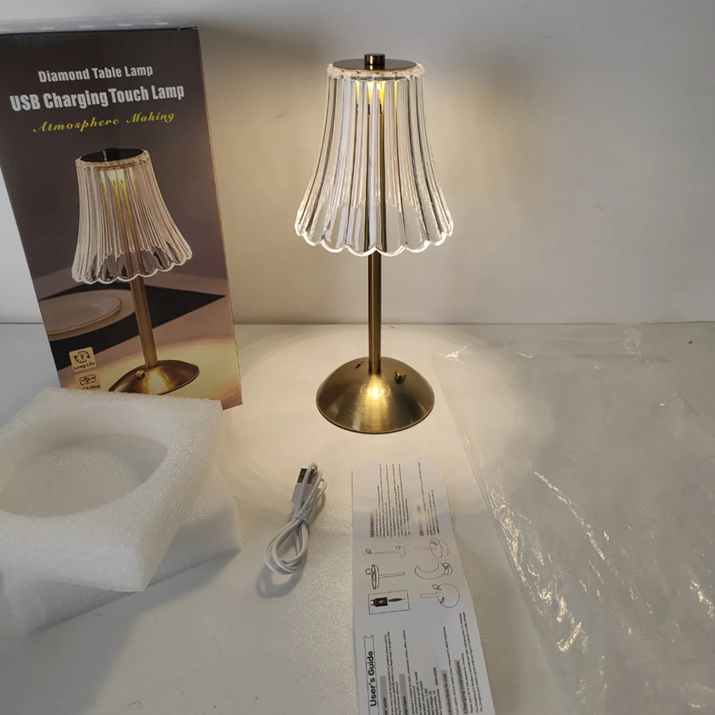 Table lamp bedroom, bedside lamp light luxury diamond crystal lamp high-end atmosphere lamp charging touch small night lamp